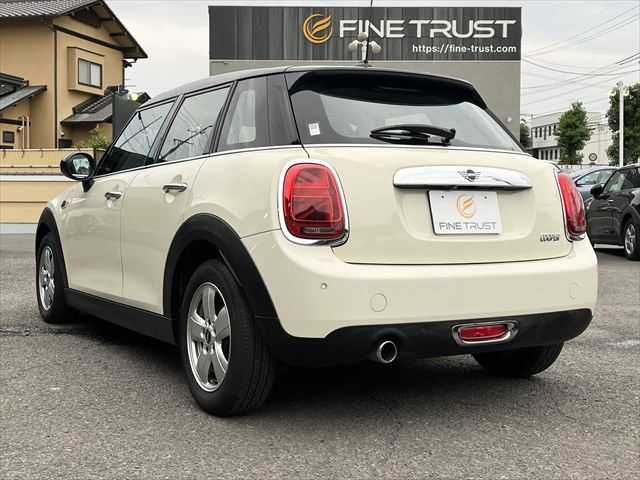 MINI COOPER 5DOOR