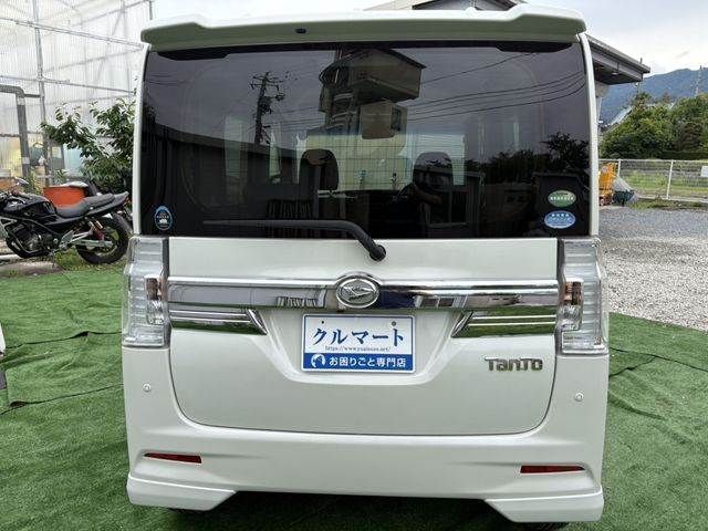 TANTO CUSTOM 4WD
