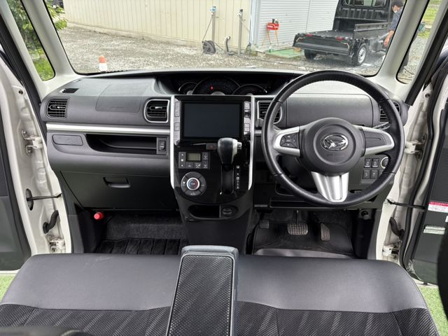 TANTO CUSTOM 4WD