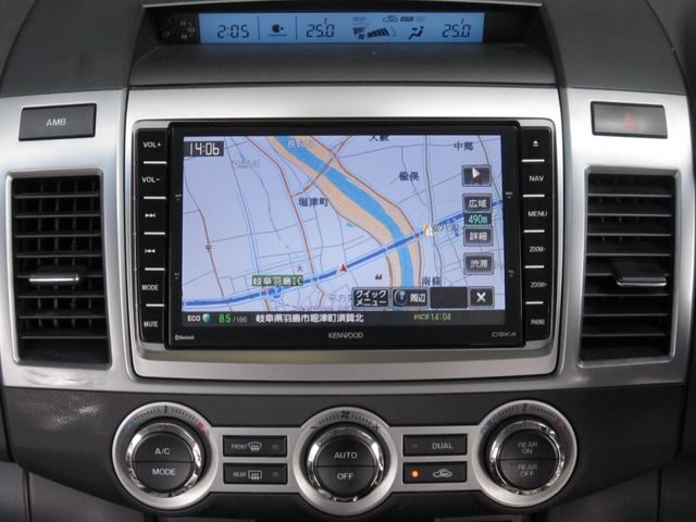 MPV 4WD