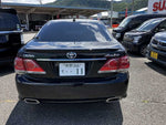 CROWN sedan