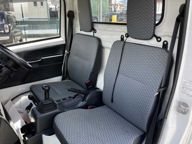 CARRY truck 4WD