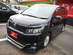 VOXY HYBRID