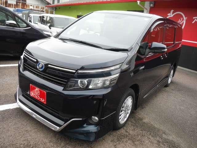 VOXY HYBRID
