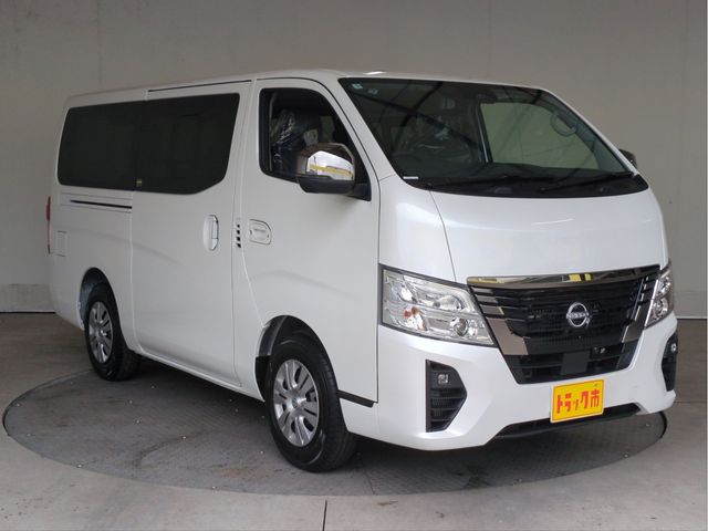 CARAVAN van 2WD