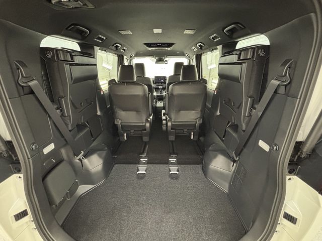 NOAH HYBRID 4WD