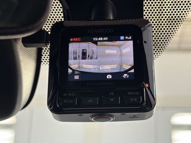 NOAH HYBRID 4WD