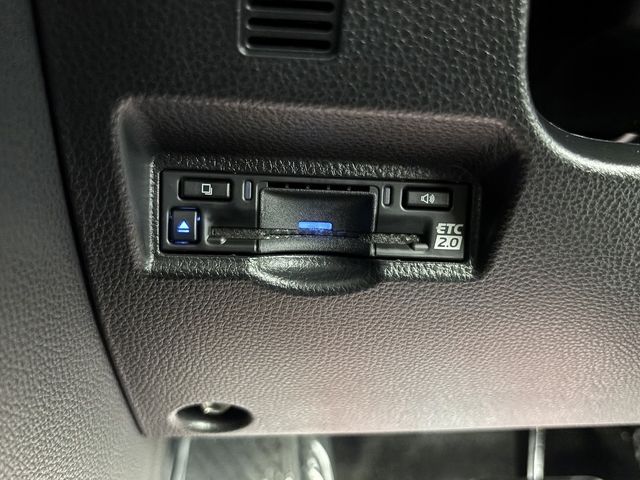 NOAH HYBRID 4WD
