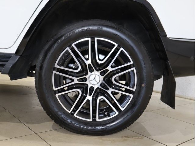 MERCEDES BENZ G class