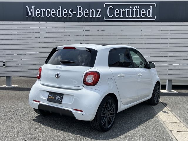 SMART FORFOUR