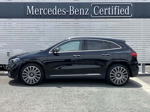 MERCEDES BENZ GLA class HYBRID
