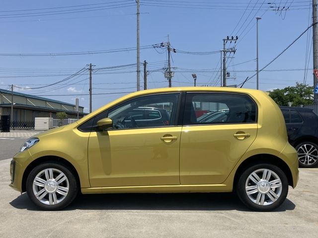 VOLKSWAGEN up!