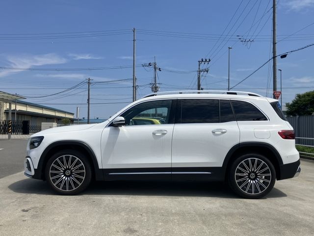MERCEDES BENZ GLB