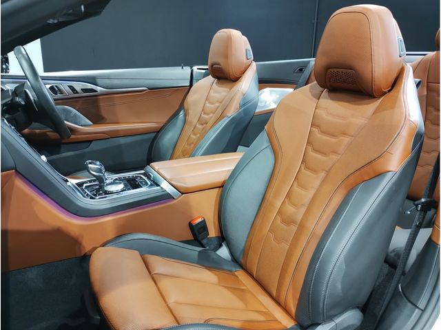 BMW 8series open