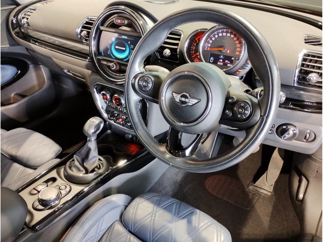 BMW MINI COOPER D CLUBMAN