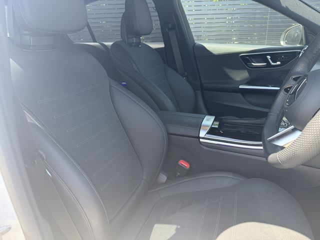 MERCEDES BENZ C class sedan