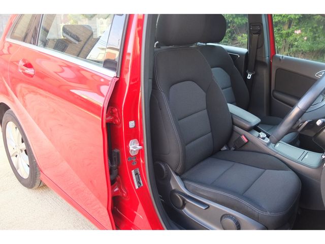 MERCEDES BENZ B class