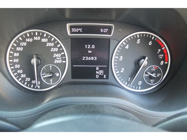 MERCEDES BENZ B class