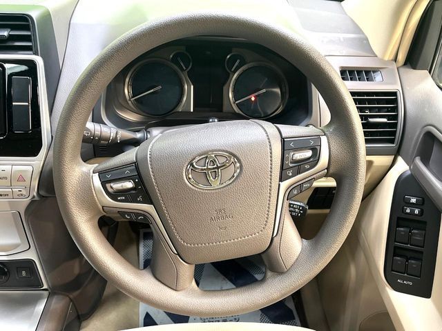 LANDCRUISER PRADO