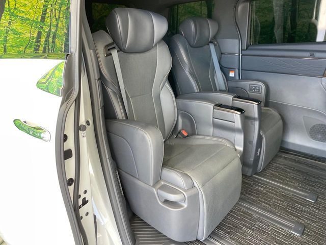 ALPHARD hybrid