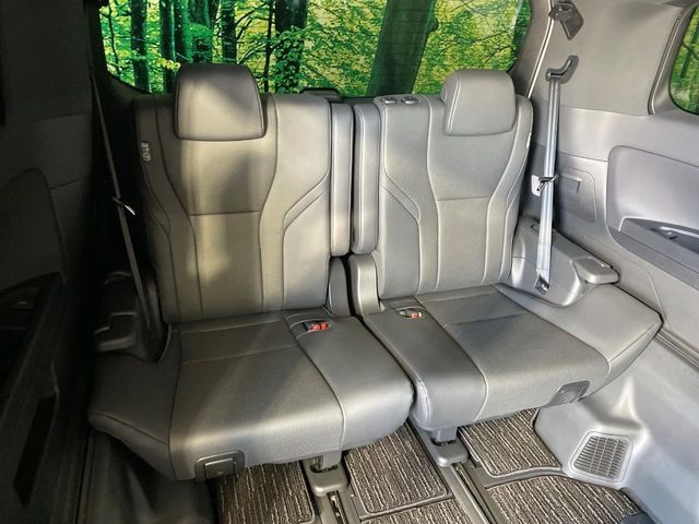 ALPHARD hybrid