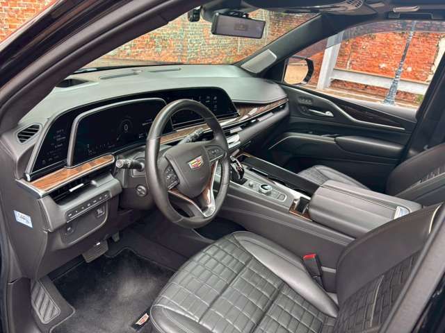 CADILLAC ESCALADE