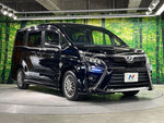 VOXY HYBRID