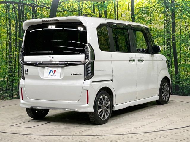 N BOX CUSTOM