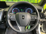 CROWN sedan hybrid