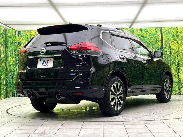 X-TRAIL 4WD