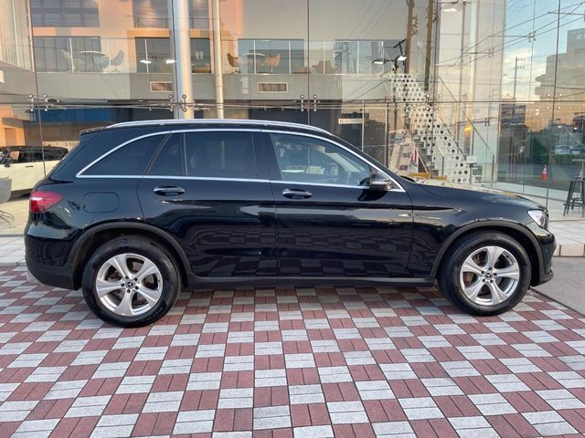 MERCEDES BENZ GLC class
