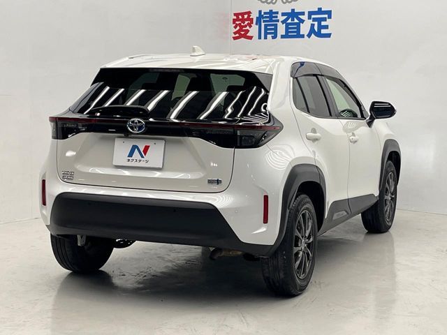 YARIS CROSS HYBRID