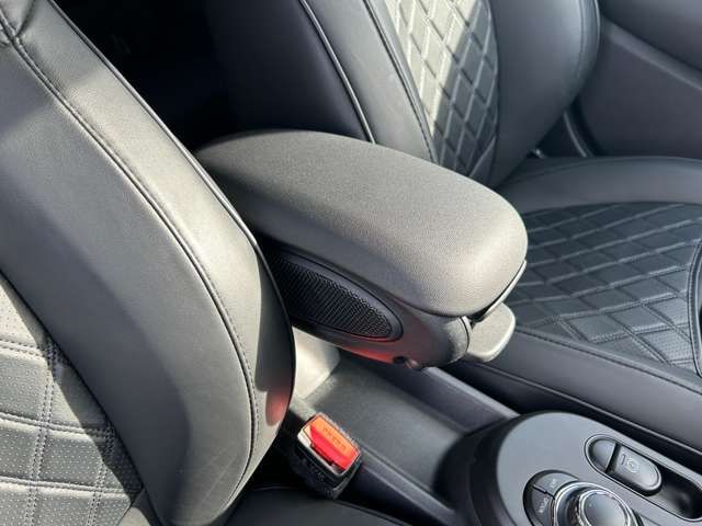 MINI COOPER D 5DOOR