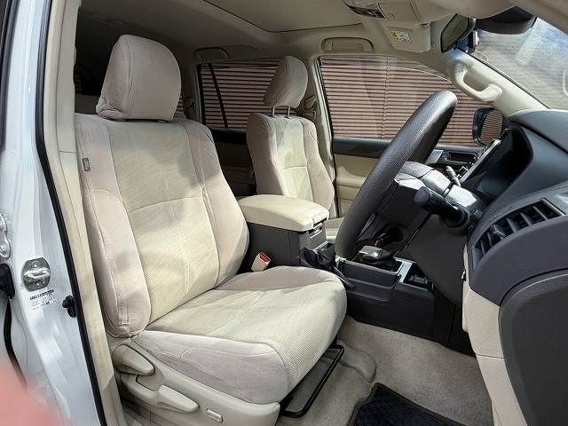 LANDCRUISER PRADO