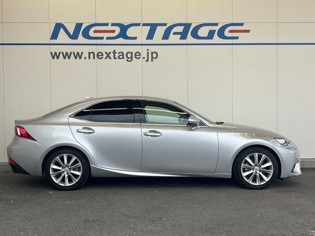 LEXUS IS250