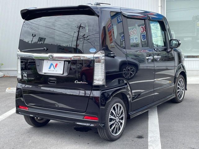 N BOX CUSTOM