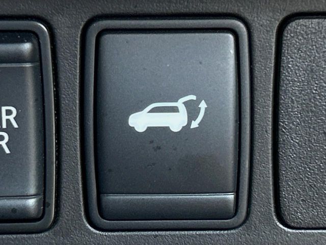 X-TRAIL 2WD