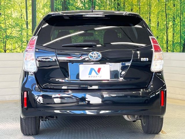 PRIUS Alpha