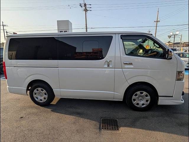HIACE van 2WD