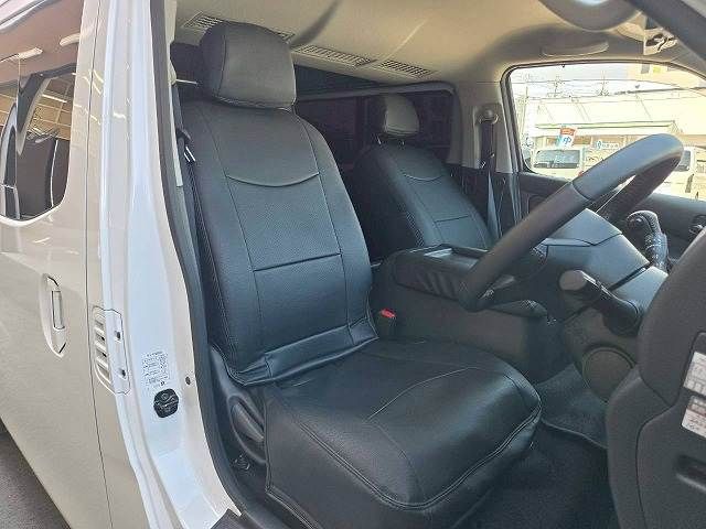 CARAVAN van 2WD