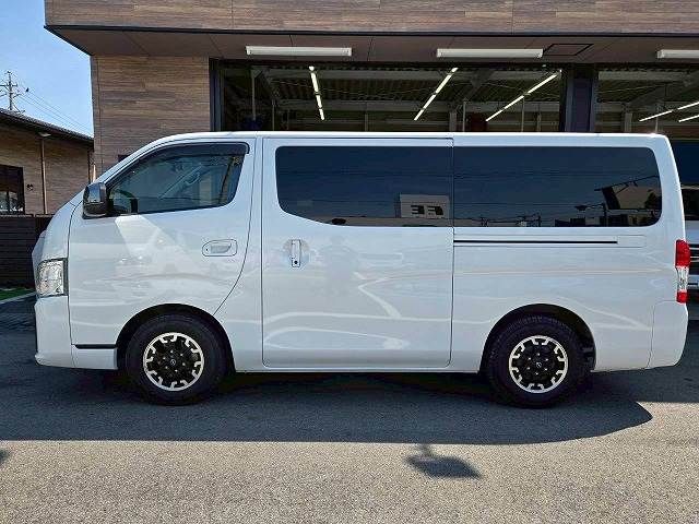 CARAVAN van 2WD