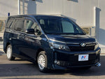VOXY HYBRID