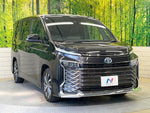 VOXY HYBRID