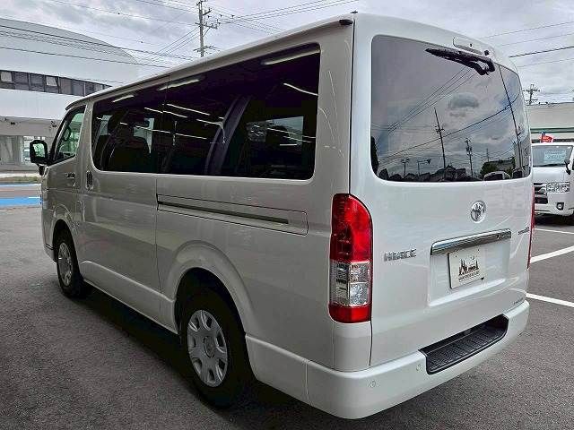 HIACE van 2WD