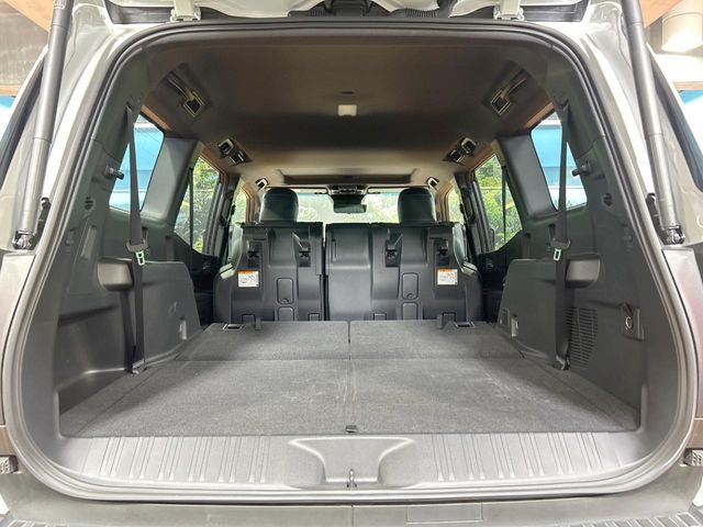 LANDCRUISER 250