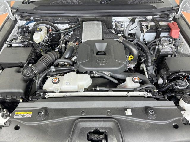 LANDCRUISER 250