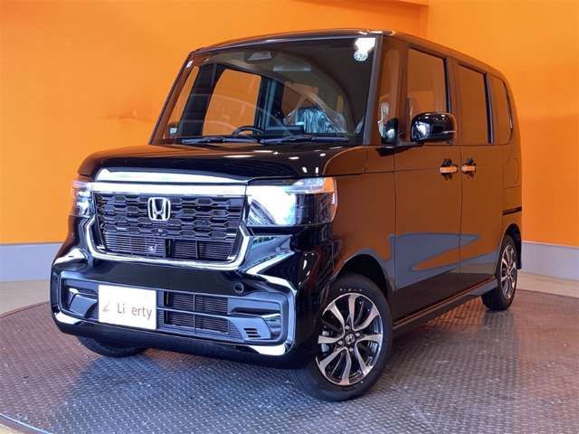 N BOX CUSTOM