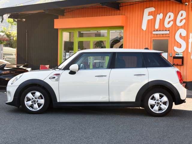 MINI ONE 5DOOR