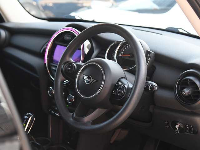 MINI ONE 5DOOR