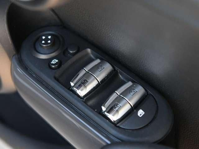 MINI ONE 5DOOR